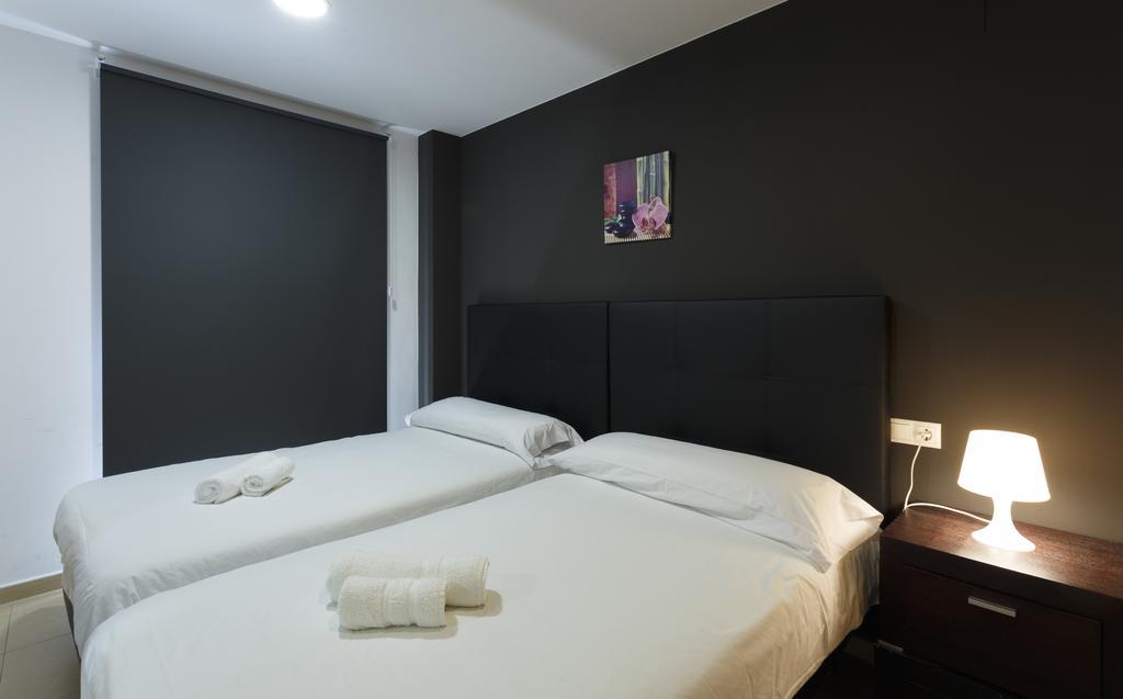 Apartamentos Santa Barbara Alicante Ngoại thất bức ảnh